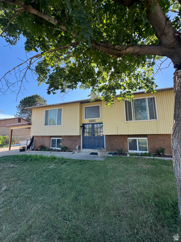 9728 S 1600 W, South Jordan UT 84095