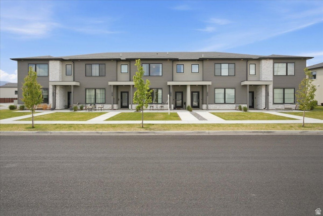 945 S 950 W, American Fork UT 84003