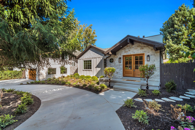 2625 E Kentucky Ave
                     MLS #2171746