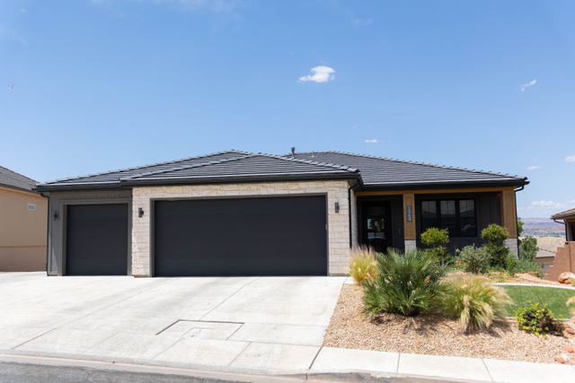 1564 S Amity Ln
                     MLS #2171819