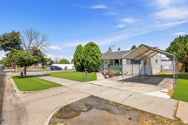 361 E Utah Ave
                     MLS #2171836