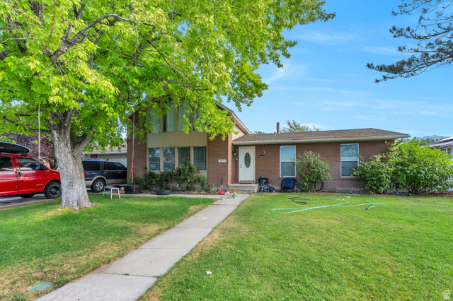 1073 E 120 S
                     MLS #2171878