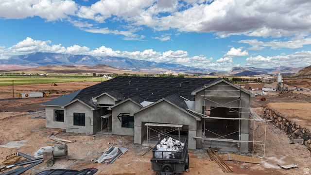 1014 W Rock View Dr
                     MLS #2171896