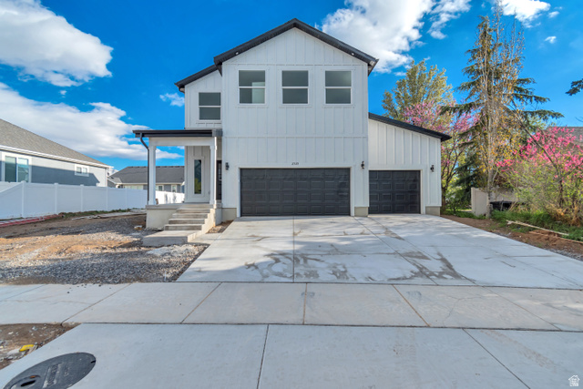 2535 W Santa Fe
                     MLS #2171919