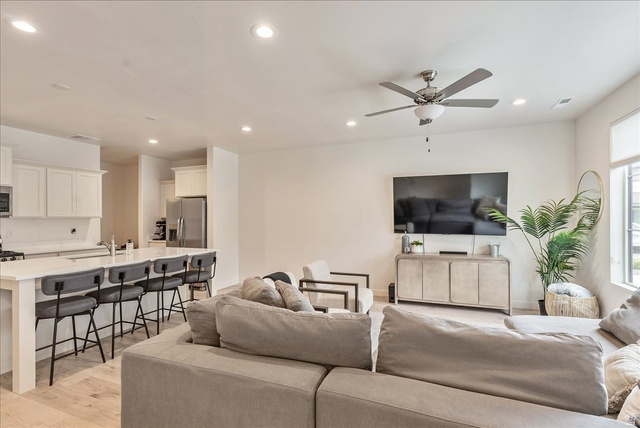 1104 S 200 E, Spanish Fork UT 84660