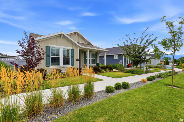 11508 S KITTY HAWK RD, South Jordan UT 84009