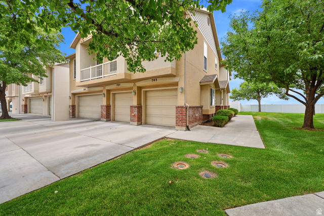 703 BUCKINGHAM DR, North Salt Lake UT 84054