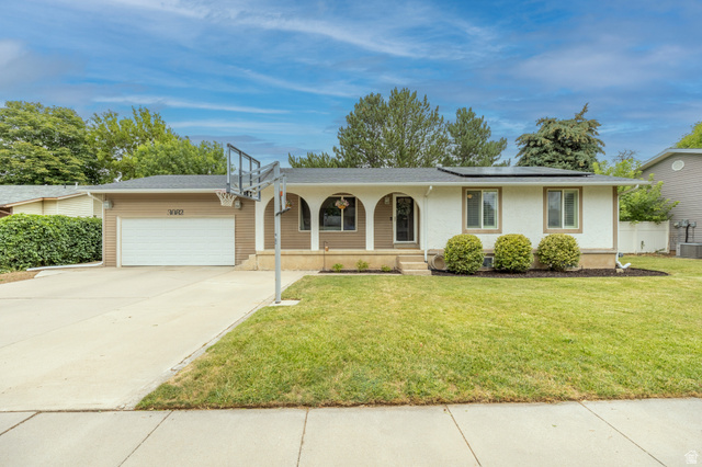 3082 W 5500 S
                     MLS #2172220