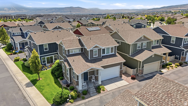 13067 S Plum Grove Ct
                     MLS #2172239