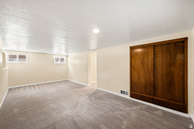 739 E Bryan Ave
