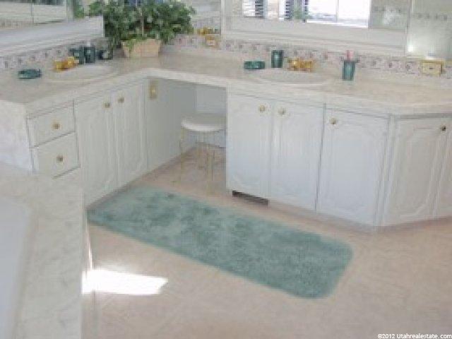 3 Northridge Cv, Sandy, UT 84092 — photo 6