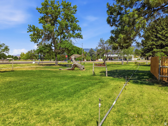 Property in Fillmore - View 24