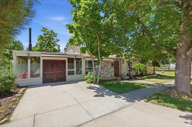Property in Fillmore - View 38