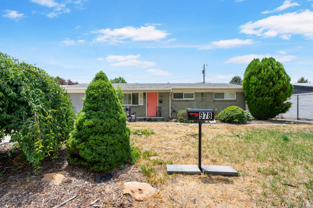 978 E 40 N
                     MLS #2172535