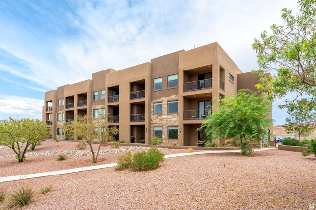 5228 W Villas North Dr #4-304, Hurricane, UT 84737