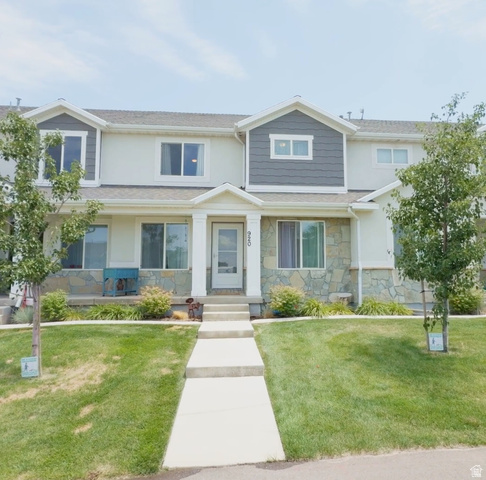 920 N Center St
                     MLS #2172598