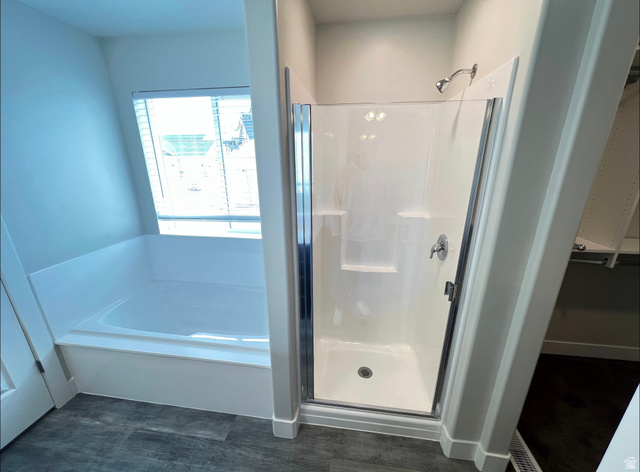 Property in Eagle Mountain - View 9