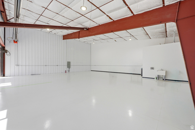 1667 S 1800 W, Woods Cross, UT 84087 — photo 12
