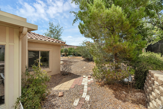 Property in St. George - View 38