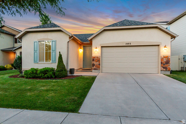 1002 N Skipton Dr
                     MLS #2172727
