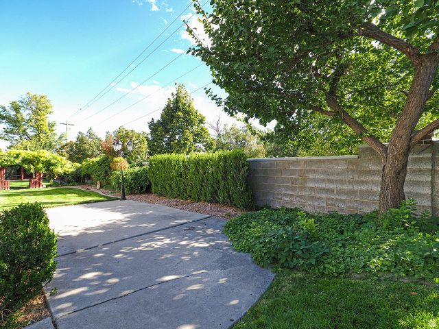 8733 S Fairway W, West Jordan, UT 84088, photo 8