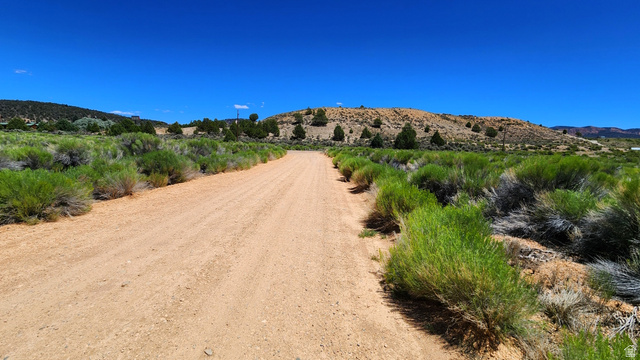 4206 S Entrance Dr #1 & 2, Panguitch, UT 84759, photo 3