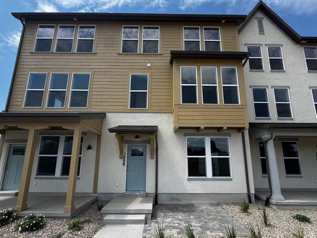 1558 N 1875 W #245, Layton UT 84041