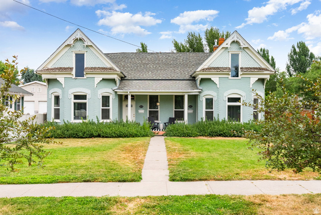 Main photo for 449 W 100 N
