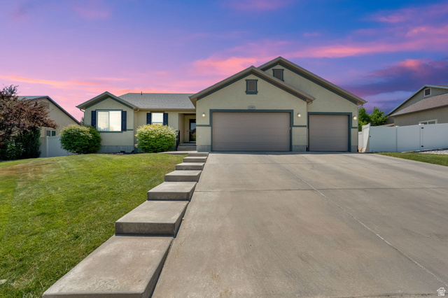 6187 W DINSMORE WAY, West Jordan UT 84081