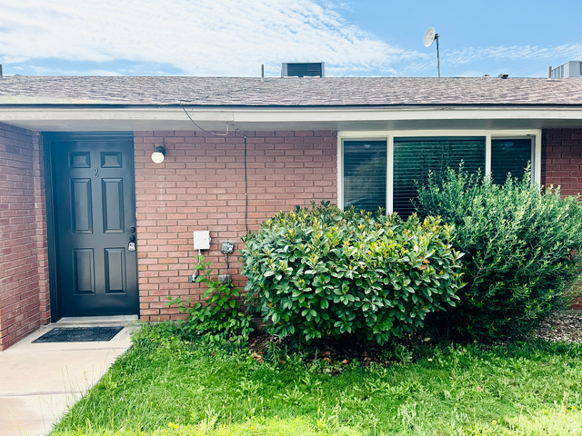 214  Cactus Ln ##2
                     MLS #2173094