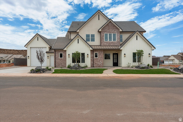 426 E Forrest Paddock Dr
                     MLS #2173148