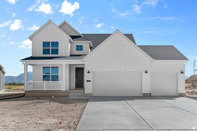 2218 N Hooded Crane Dr
                     MLS #2173167