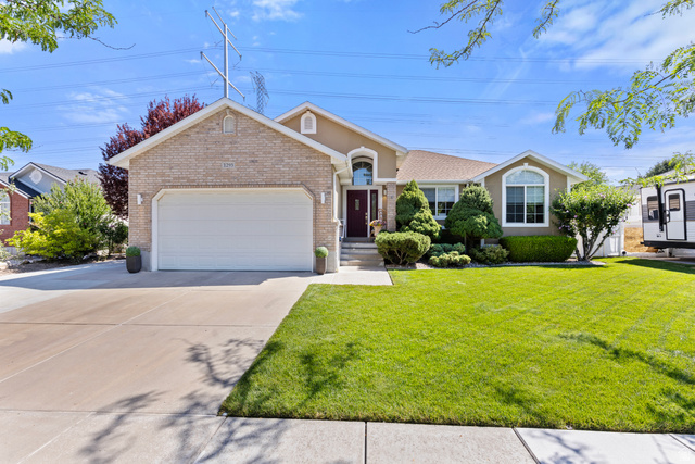 1295  Bridgeview Dr
                     MLS #2173210