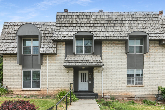 3000 E Kennedy  #8
                     MLS #2173221