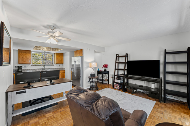 Property in Salt Lake City - View 14