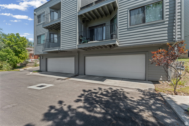 Property in Salt Lake City - View 25