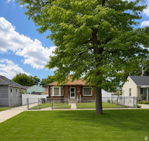 809 W 500 N
                     MLS #2173434