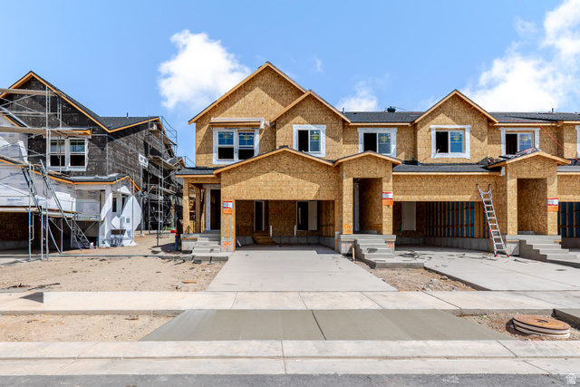 3727 S Santalum Ln #370
                     MLS #2173516