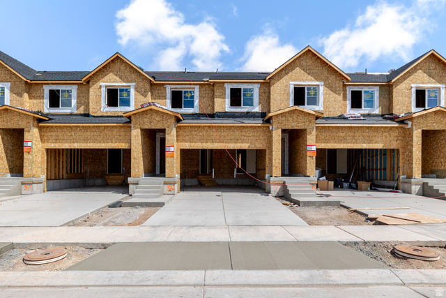 3733 S Santalum Ln #372
                     MLS #2173533