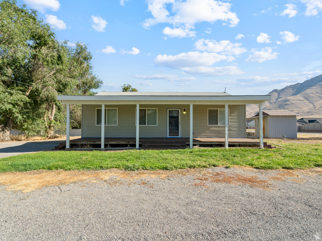 1811  Shepard Ln
                     MLS #2173541