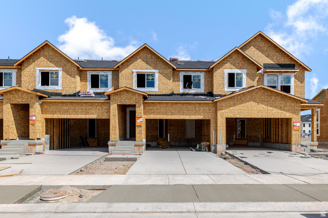 3737 S Santalum Ln #374
                     MLS #2173579