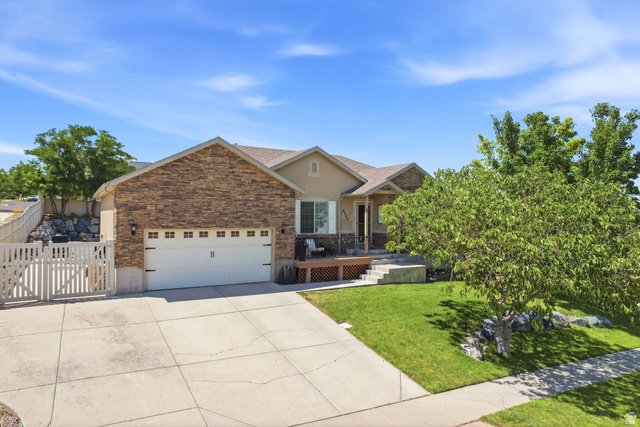 3347 S Red Tailed Crescent Dr
                     MLS #2173613