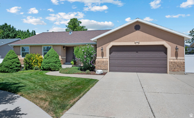 1597 E 11400 S, Sandy UT 84092