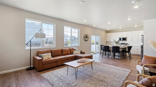 Property in Eagle Mountain - View 5