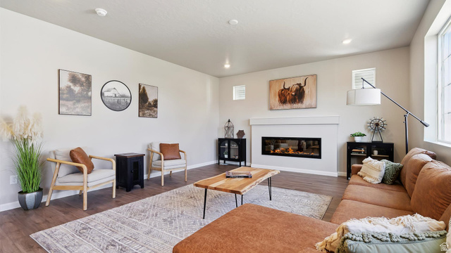 Property in Eagle Mountain - View 4