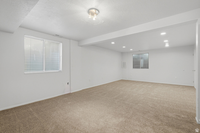 Property in West Jordan - View 27
