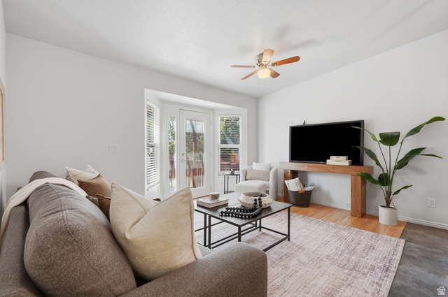 Property in West Jordan - View 16