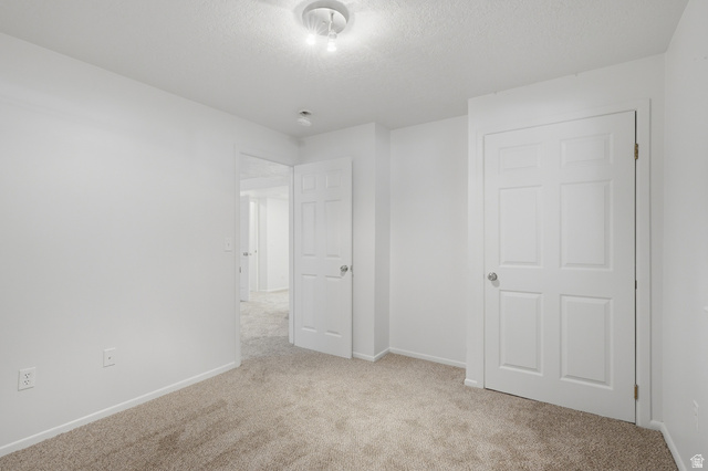 Property in West Jordan - View 30