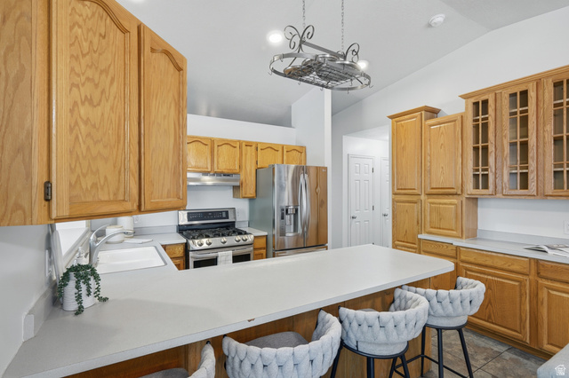Property in West Jordan - View 9