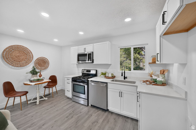 Property in Springville - View 8